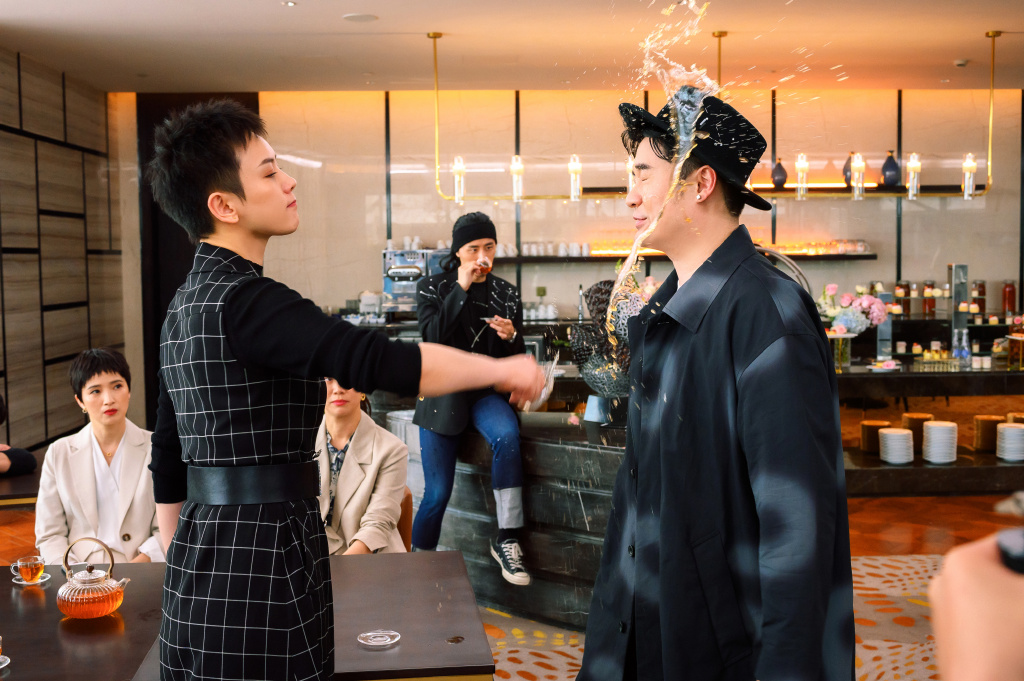 盛装鲁斌斌惨出新高度02陈赫当上副组长