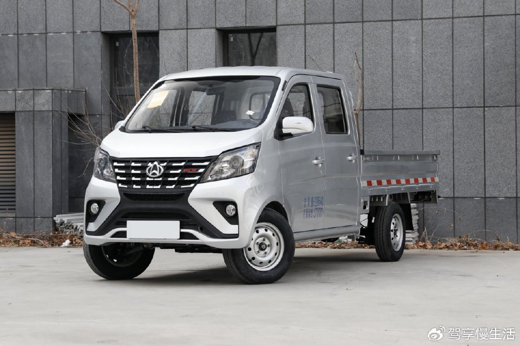 号称民间致富小能手长安星卡399万全款可拿下推荐双排豪华型