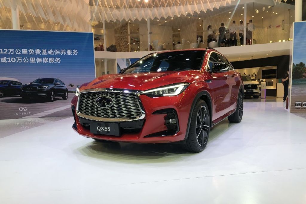 2022成都车展丨轿跑suv新选择 英菲尼迪qx55上市售38.