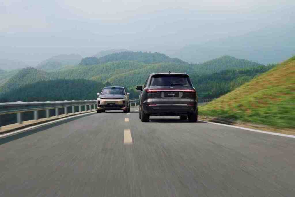 理想L7和L8手拉着手来了！35休闲区蓝鸢梦想 - Www.slyday.coM