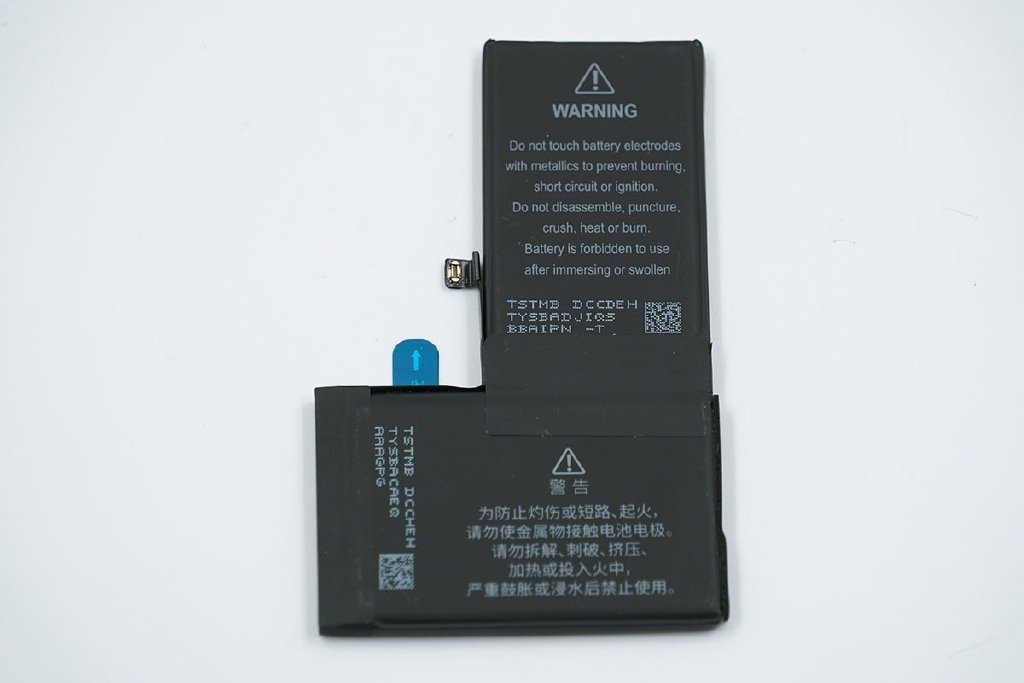 充客推出专利版超容iPhone电池，比原厂多用3小时休闲区蓝鸢梦想 - Www.slyday.coM