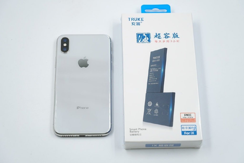 充客推出专利版超容iPhone电池，比原厂多用3小时休闲区蓝鸢梦想 - Www.slyday.coM