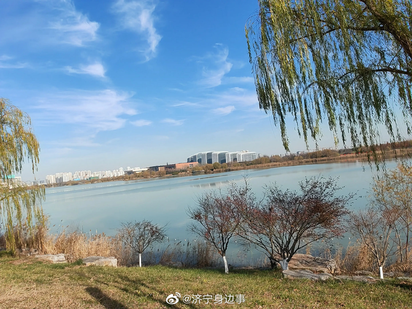 济宁济宁北湖市民公园西侧