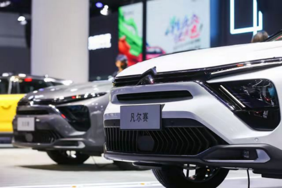 B级旗舰里的性价比之选 凡尔赛C5 X上市，售14.37休闲区蓝鸢梦想 - Www.slyday.coM