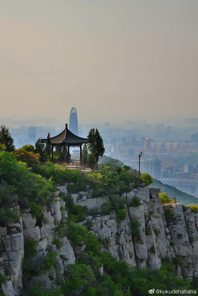 济南佛慧山——千佛山山脉