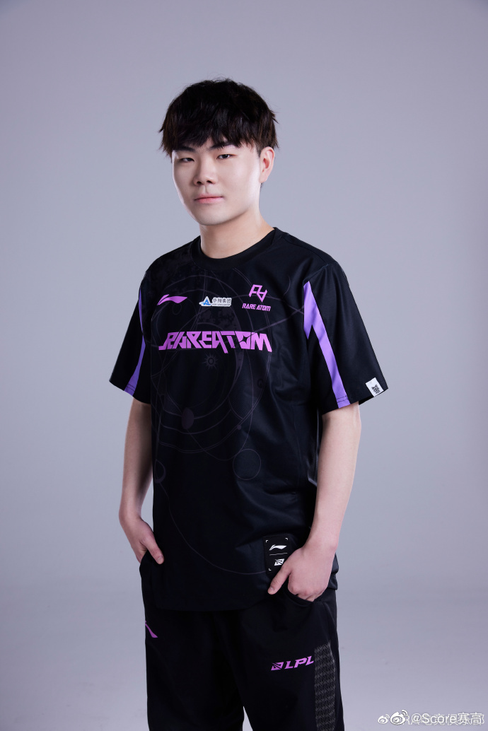 ra电竞俱乐部 lpl夏季赛定妆照_高清图集_新浪网