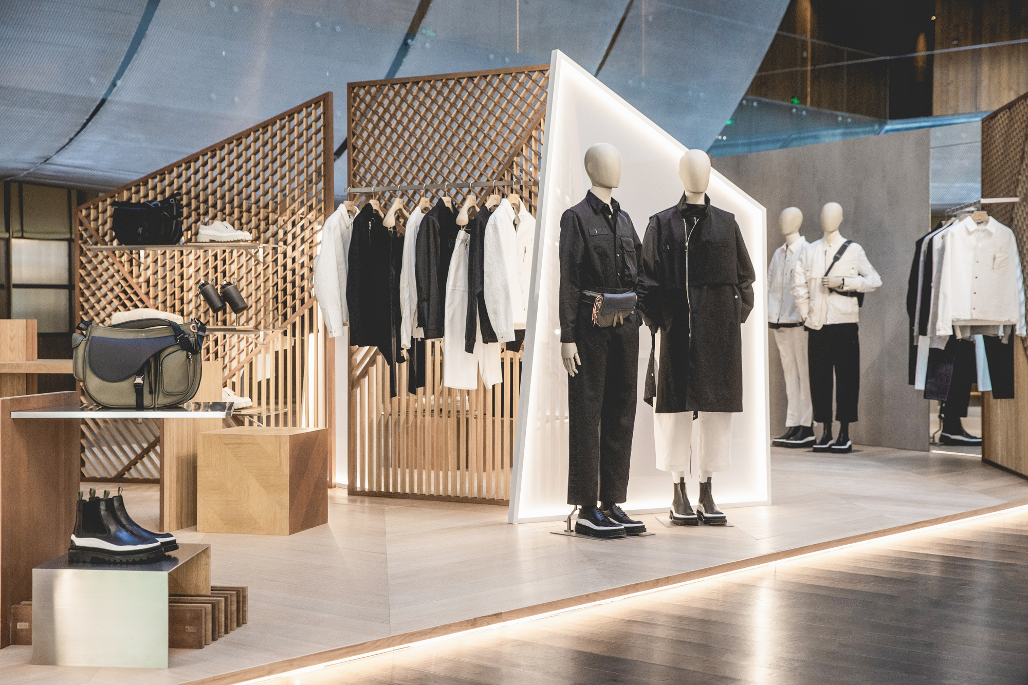 dior于北京瑜舍揭幕diorandsacai男士限定系列限时精品店