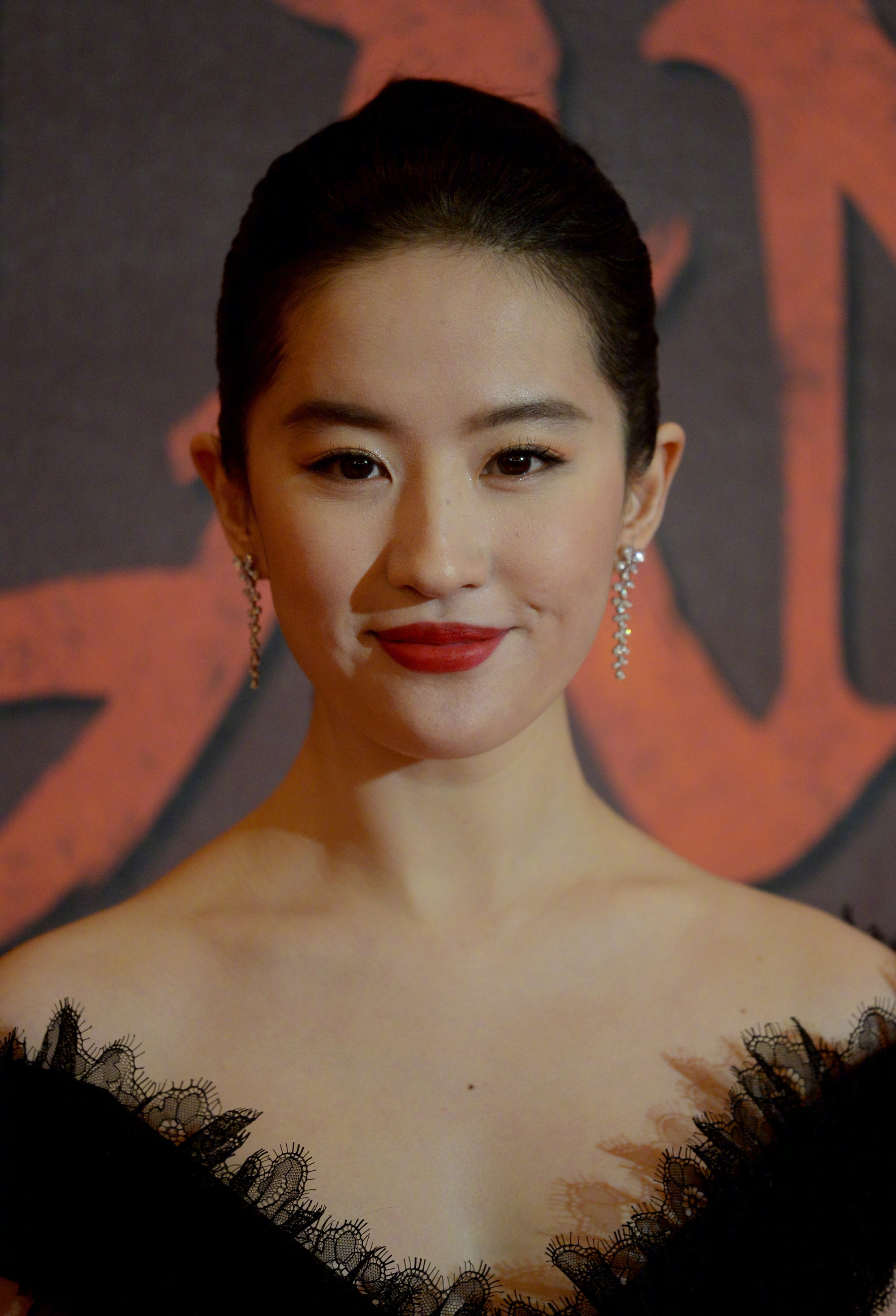 刘亦菲67花木兰伦敦首映礼