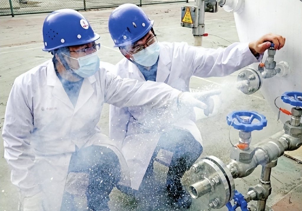 江苏绿碳加速CO₂电解制碳纳米管技术产业化,江苏绿碳获2000万元A轮独家融资 江苏绿碳加速CO₂电解制碳纳米管技术产业化,江苏绿碳获2000万元A轮独家融资