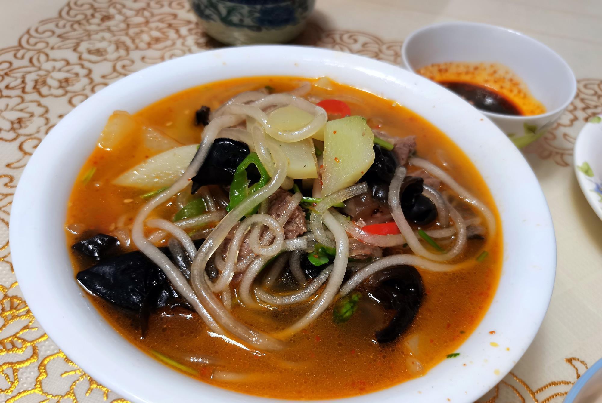 婆婆家的烩牛肉,汤鲜肉香,连喝了三碗牛肉汤才收手|牛肉|婆婆|丈夫