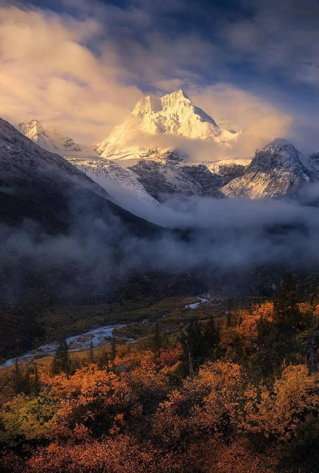 一个夏天都没出门？不如做一回“第一个看秋色的人”，可好？休闲区蓝鸢梦想 - Www.slyday.coM