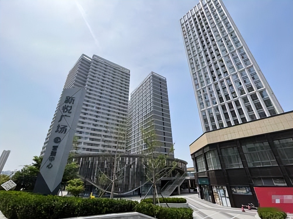 承诺的“精装房”交房变毛坯,济南近千户业主拒收,开发商称先交付再装修休闲区蓝鸢梦想 - Www.slyday.coM 承诺的“精装房”交房变毛坯,济南近千户业主拒收,开发商称先交付再装修休闲区蓝鸢梦想 - Www.slyday.coM