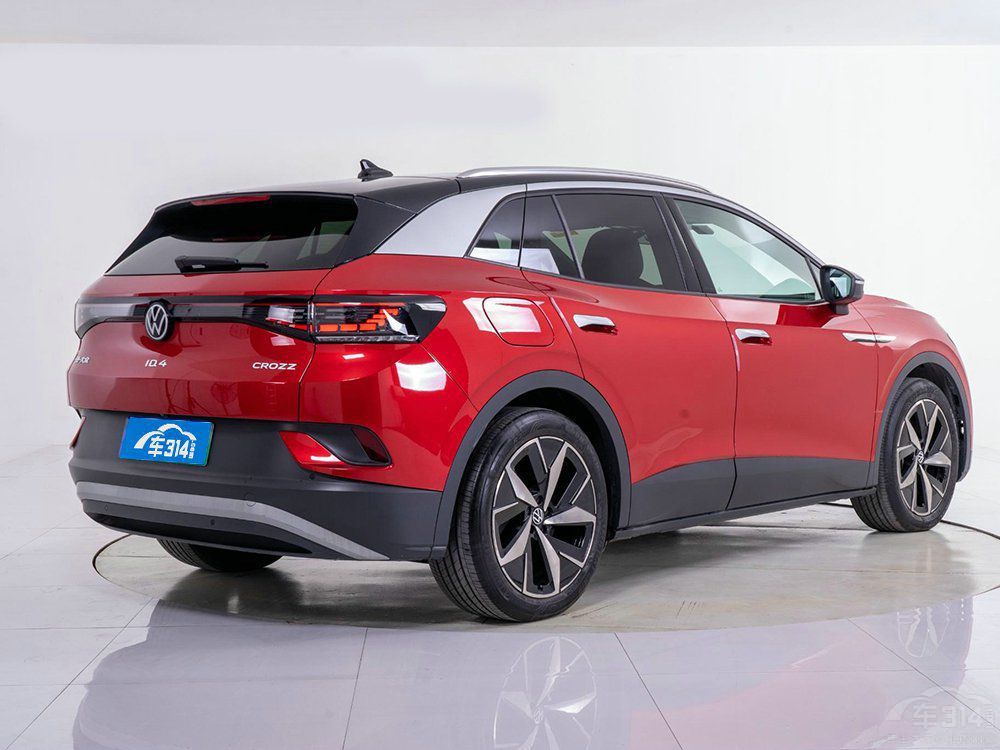 拼配置比动力，沃尔沃C40对比大众ID.4 CROZZ，谁更值得买？