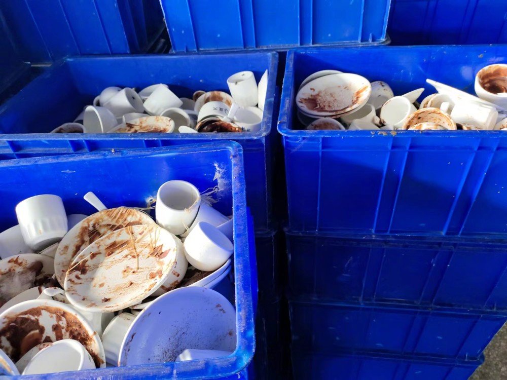 洗碗厂女工热射病死亡,火化时仍欠6万多医药费,工作几乎无休休闲区蓝鸢梦想 - Www.slyday.coM 洗碗厂女工热射病死亡,火化时仍欠6万多医药费,工作几乎无休休闲区蓝鸢梦想 - Www.slyday.coM