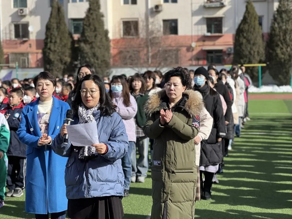 开学季|包头市青山区北重一小,笃行不怠向未来2023春季开学典礼|青山