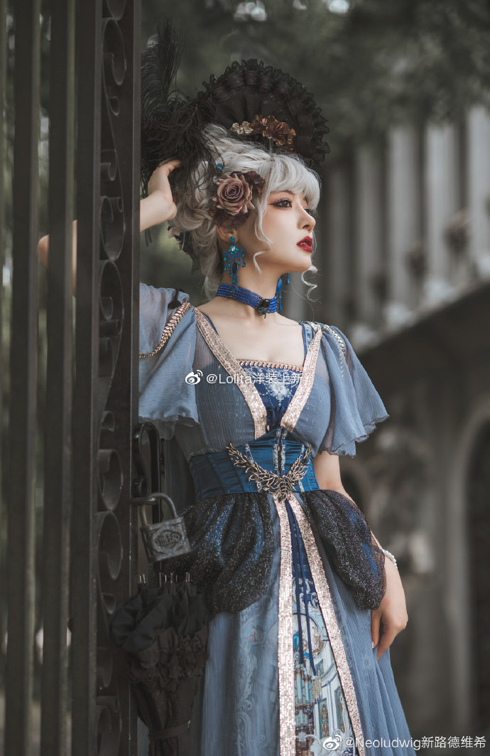 电阻:@neoludwig新路德维希 裙子:音乐朝圣者 鱼尾 sp time:6