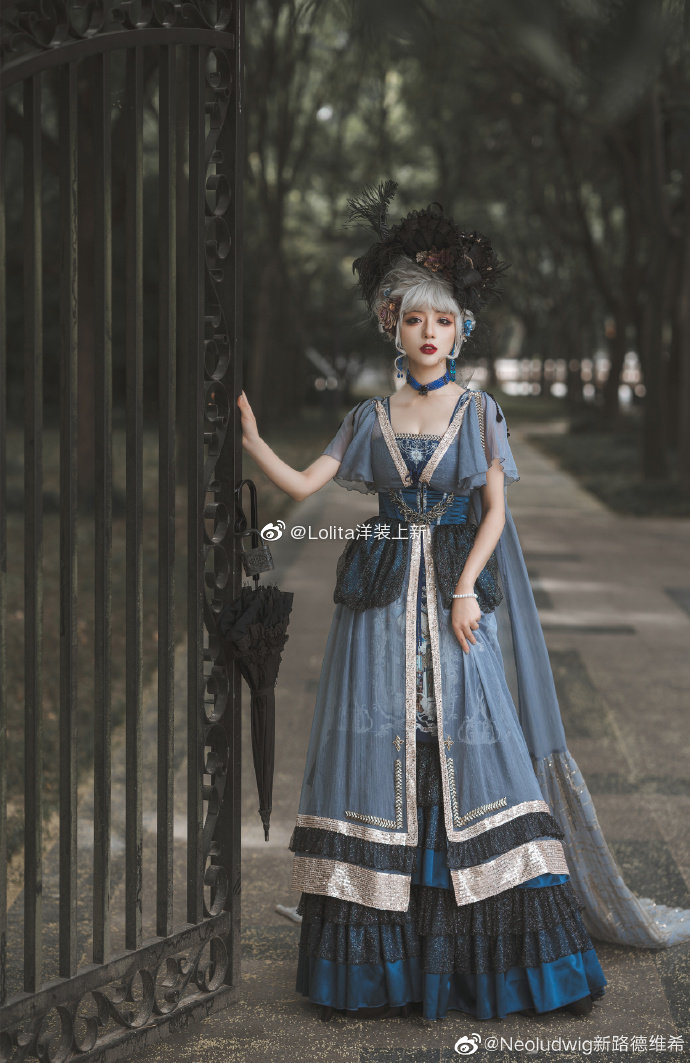 电阻:@neoludwig新路德维希 裙子:音乐朝圣者 鱼尾 sp time:6