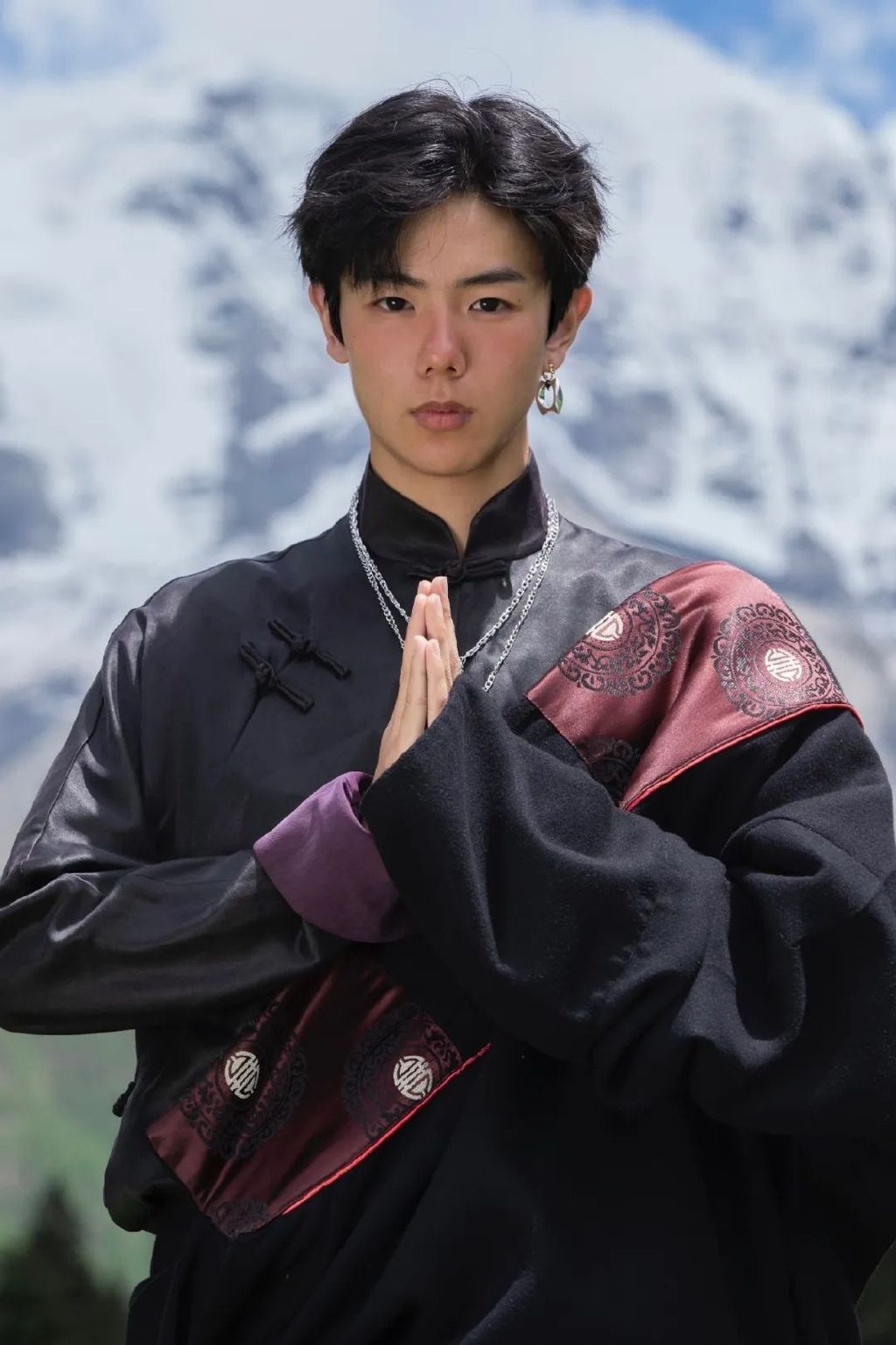 1100万粉丝的“垫底辣孩”塌房?作品被骂,最新一期竟逆风翻盘!休闲区蓝鸢梦想 - Www.slyday.coM 1100万粉丝的“垫底辣孩”塌房?作品被骂,最新一期竟逆风翻盘!休闲区蓝鸢梦想 - Www.slyday.coM