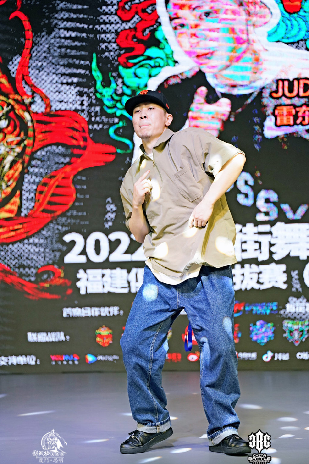 cbc街舞冠军赛是由普普文化集团出品的中国街舞赛事超级ip,具有超级