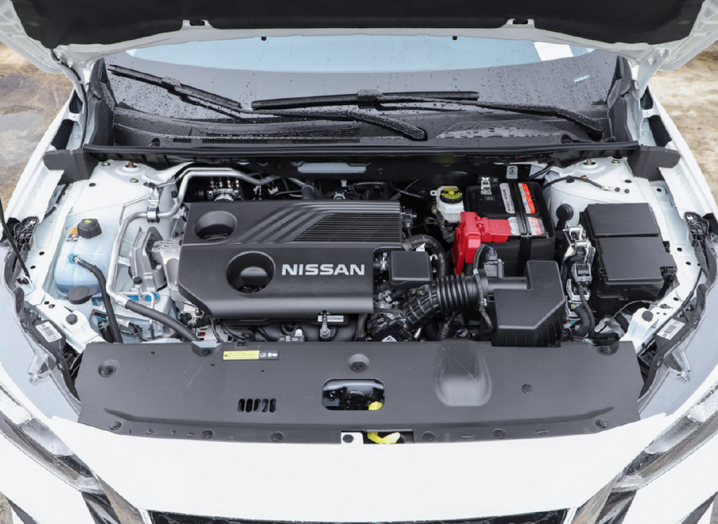 后浪们的代步工具 起亚K3对比日产轩逸 谁更适合年轻人？