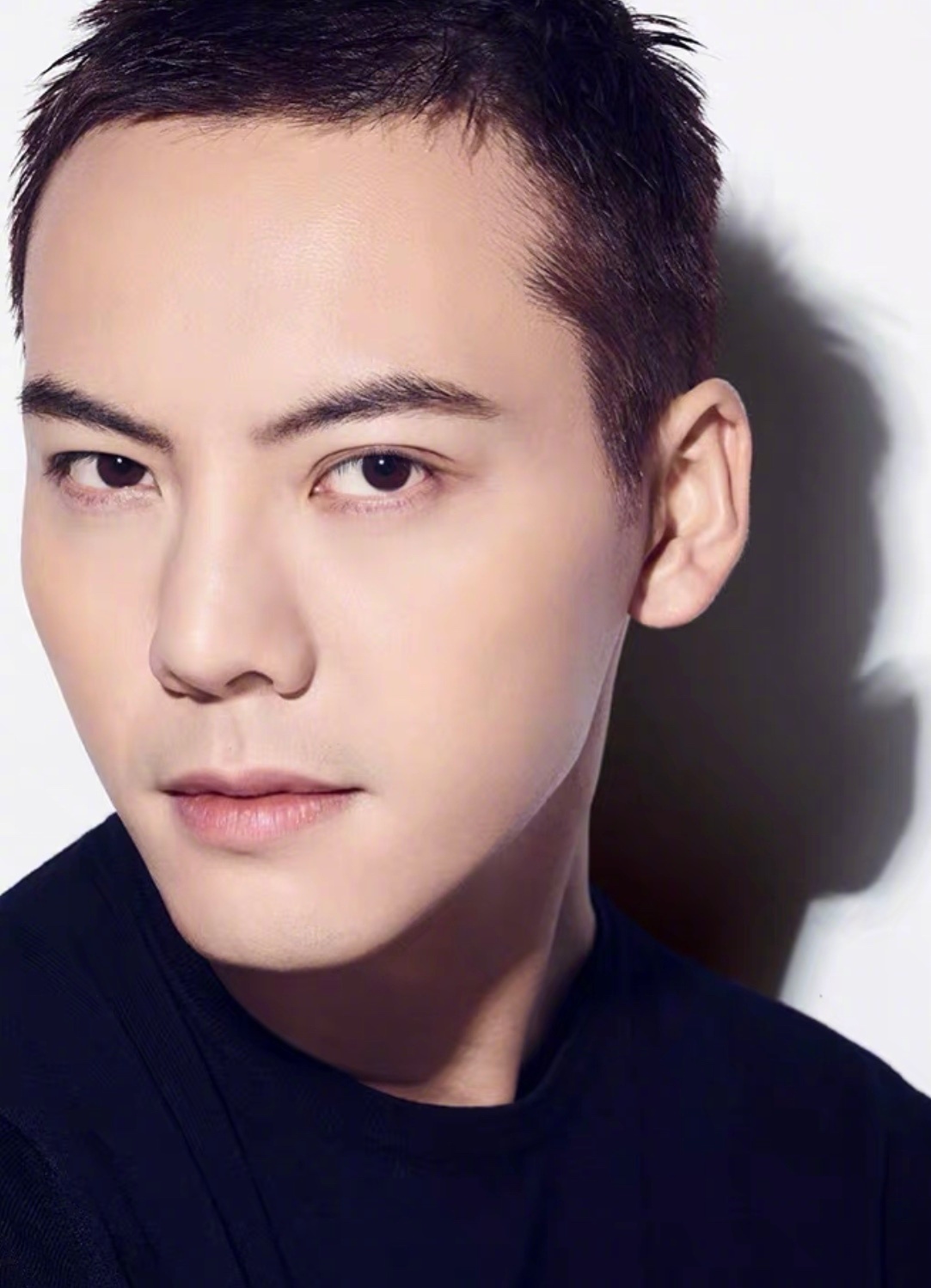 陈伟霆画上眼线太撩了,我又可以了