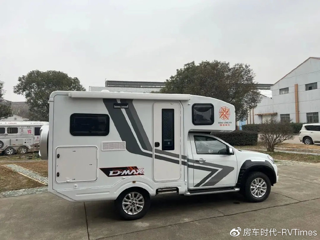 可硬派越野亦可通勤休闲明隆五十铃dmax硬顶四驱越野房车