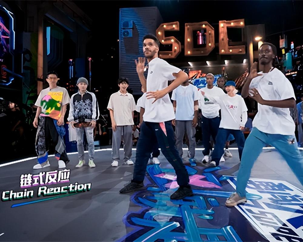 街舞：舞者Battle，王一博、刘雨昕粉丝互撕，请不要上升至节目休闲区蓝鸢梦想 - Www.slyday.coM