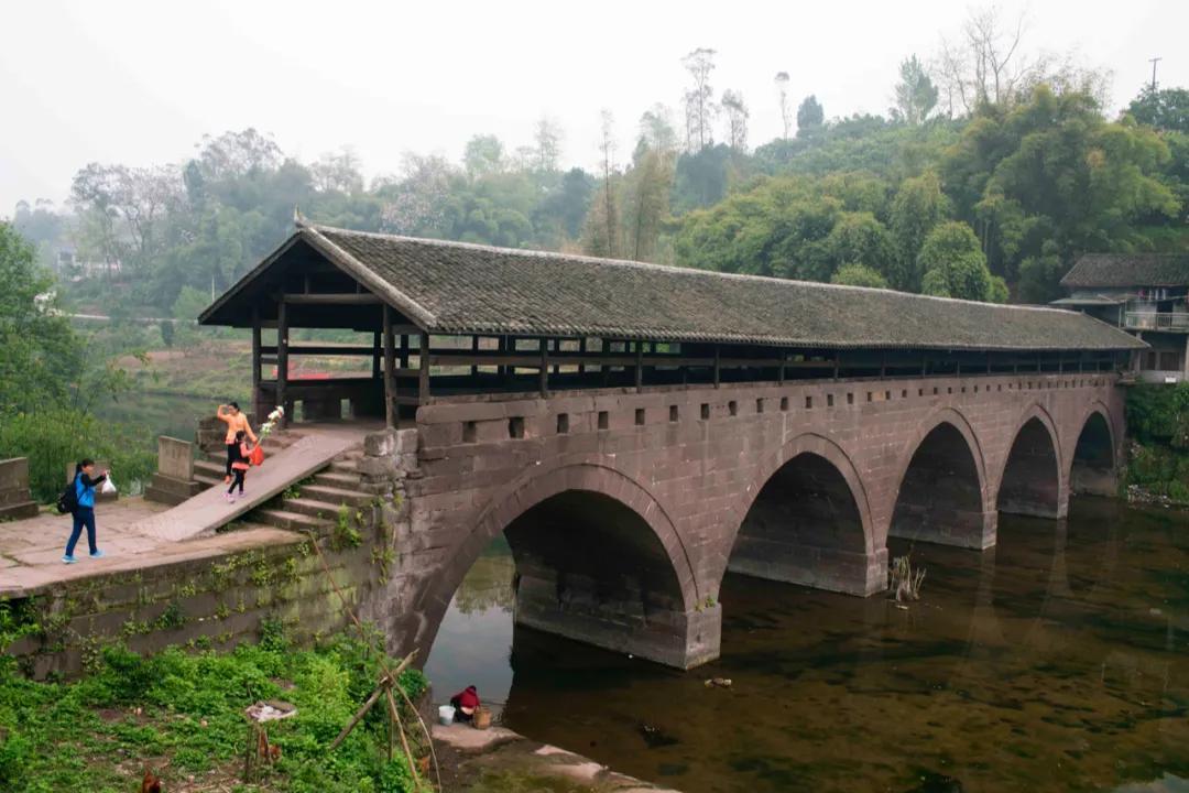 搭一座桥到对方心底,体会彼此什麽才最需要