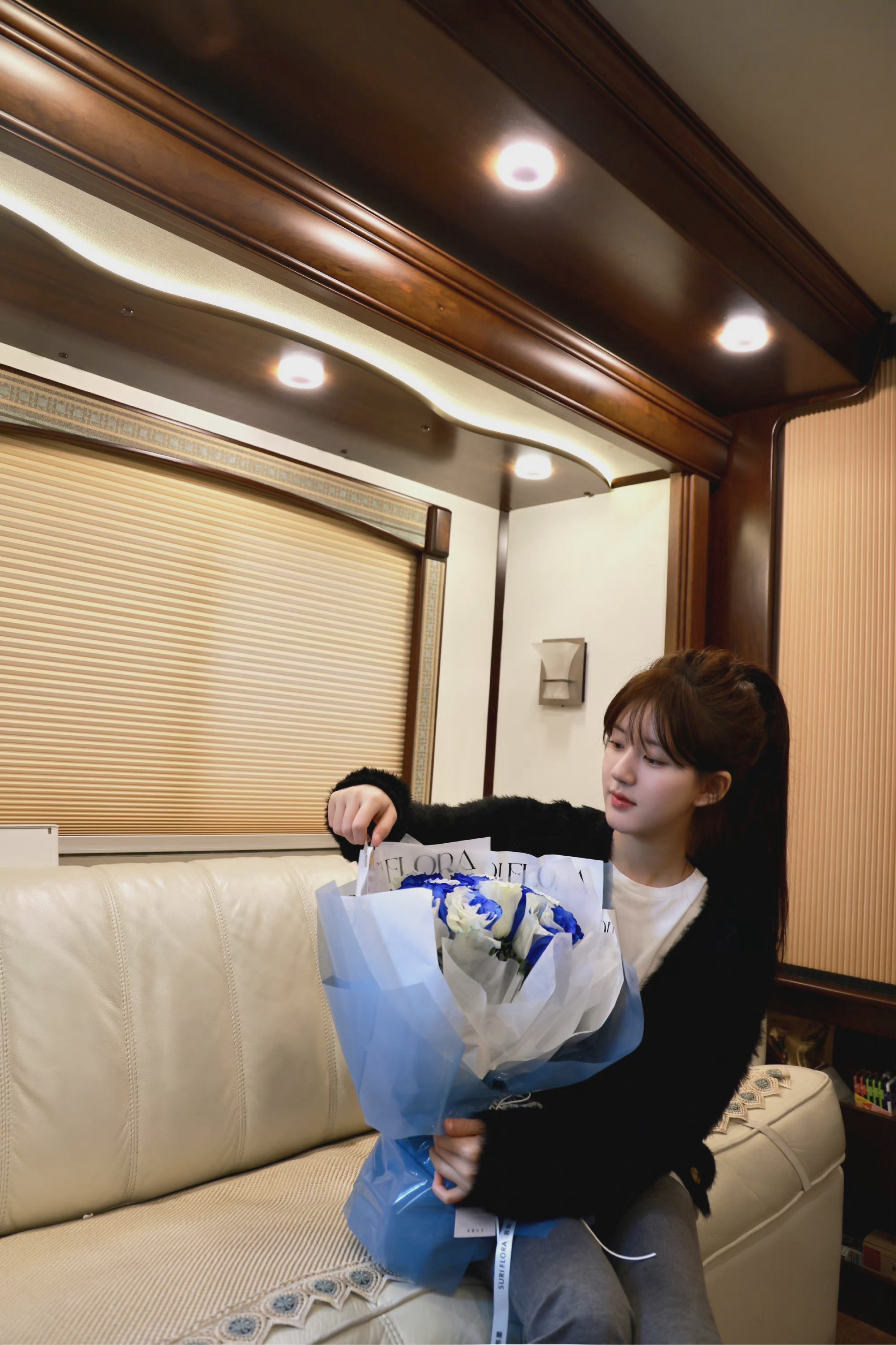 赵露思刘海怎么剪(赵露思的刘海怎么剪) - 展心百科