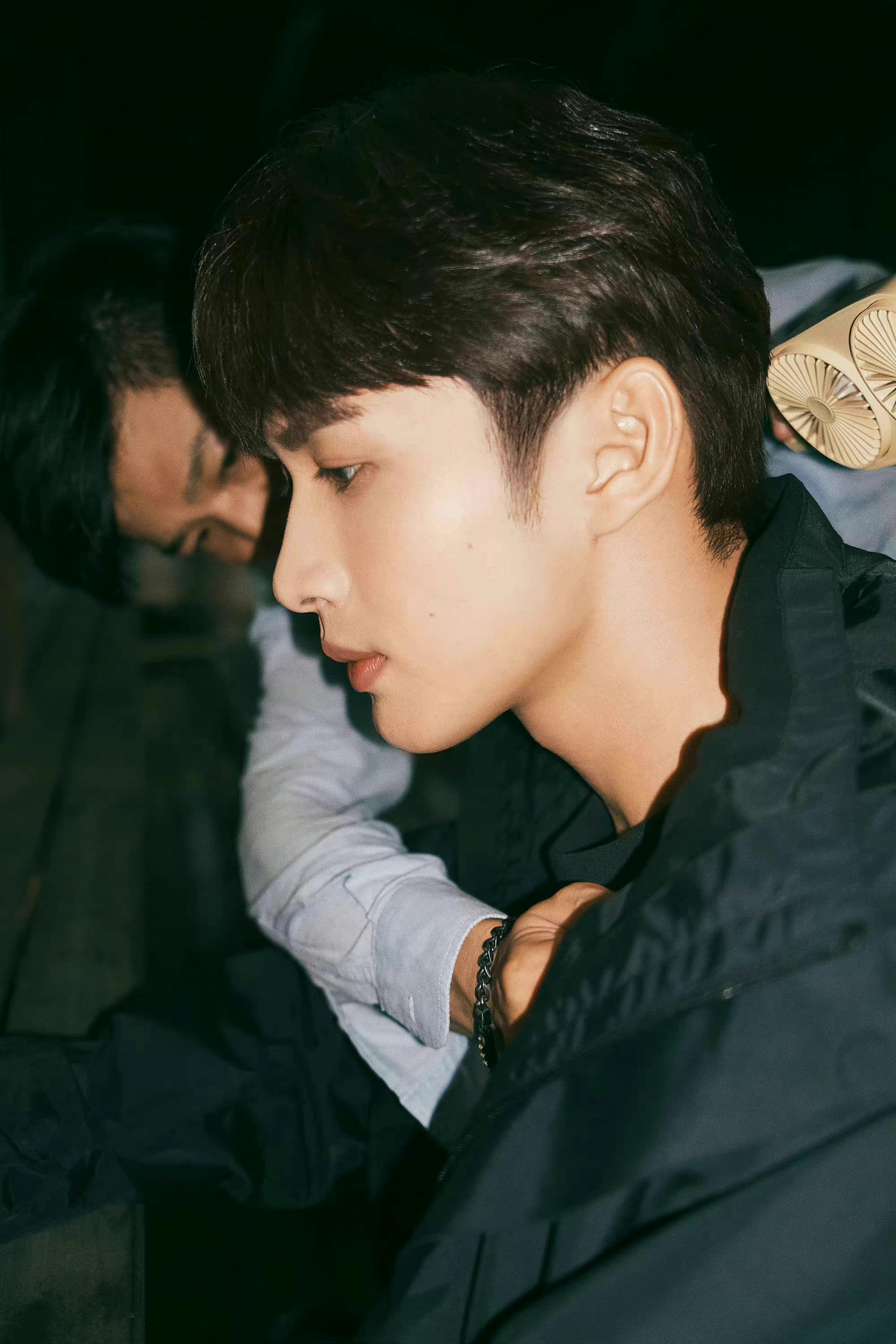 张彬彬庄羽最新九宫格随拍来啦早起看帅哥精神抖擞啊