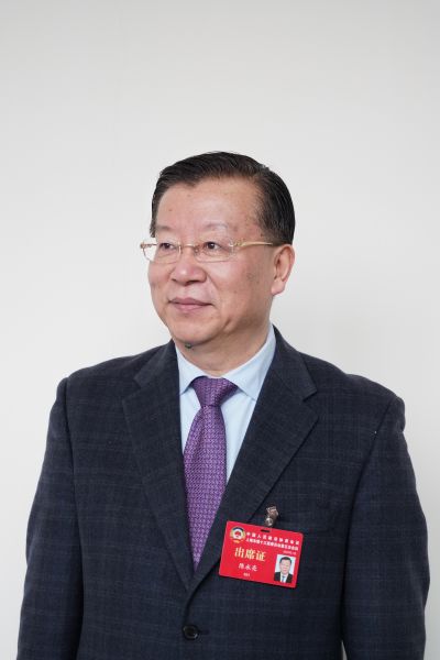 两会思想众筹改进推进旧住房更新改造陈永亮委员一口气出了8个点子