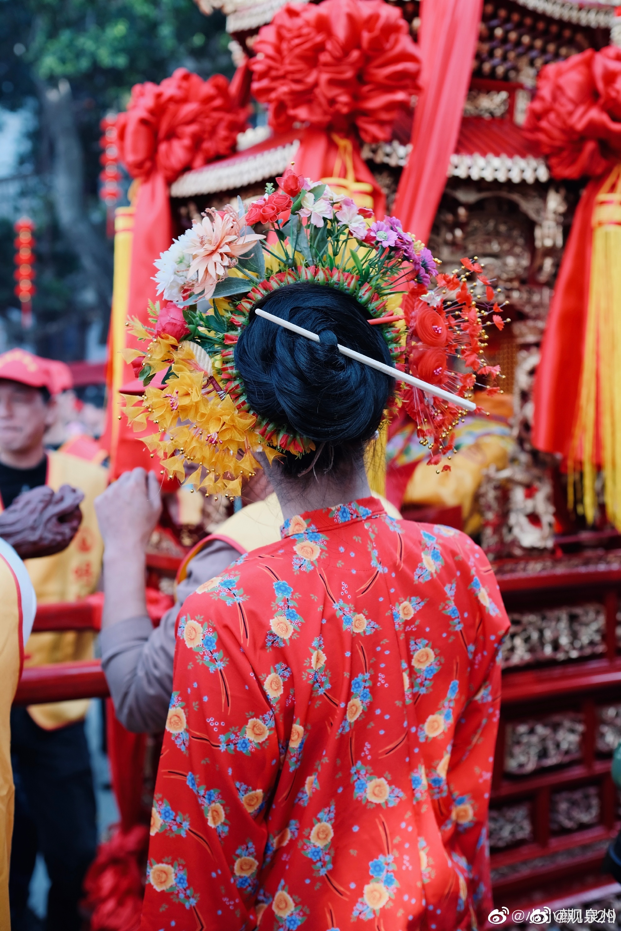 今生戴花 来世漂亮 ——福建三大渔女之一蟳埔女 宋元中国看泉州……__财经头条