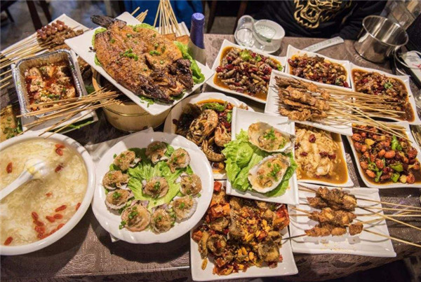 烧烤老板透漏夏天吃夜市这4种烧烤别再点不懂就亏大了