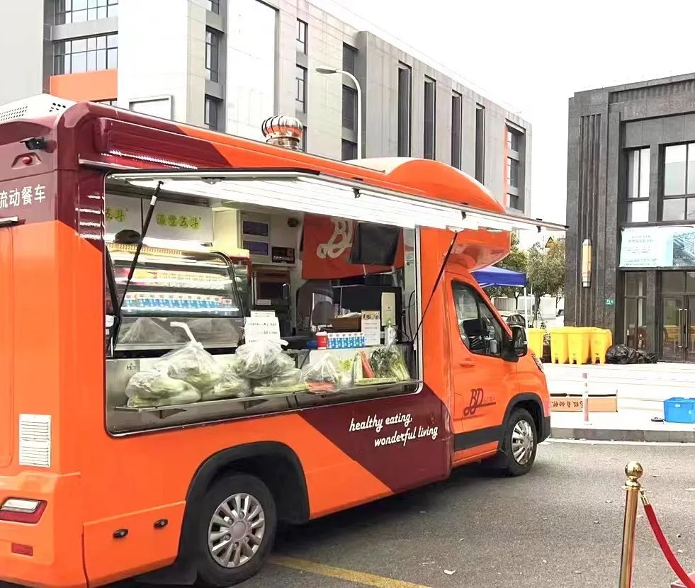 有新鲜蔬果米面粮油乳制品流动餐车今天将停靠这些点位