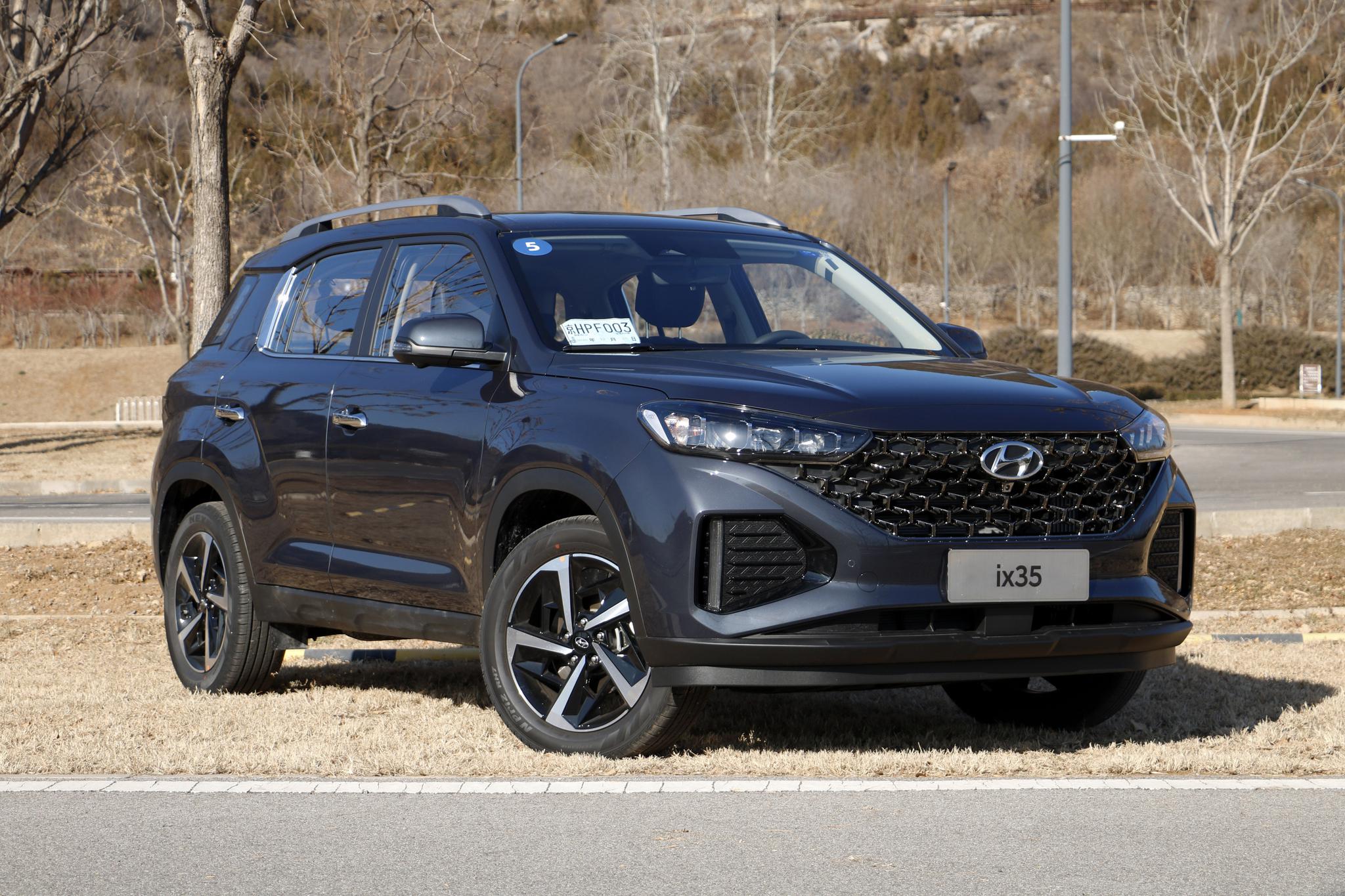 颜值提升均衡制胜试驾新款北京现代ix35