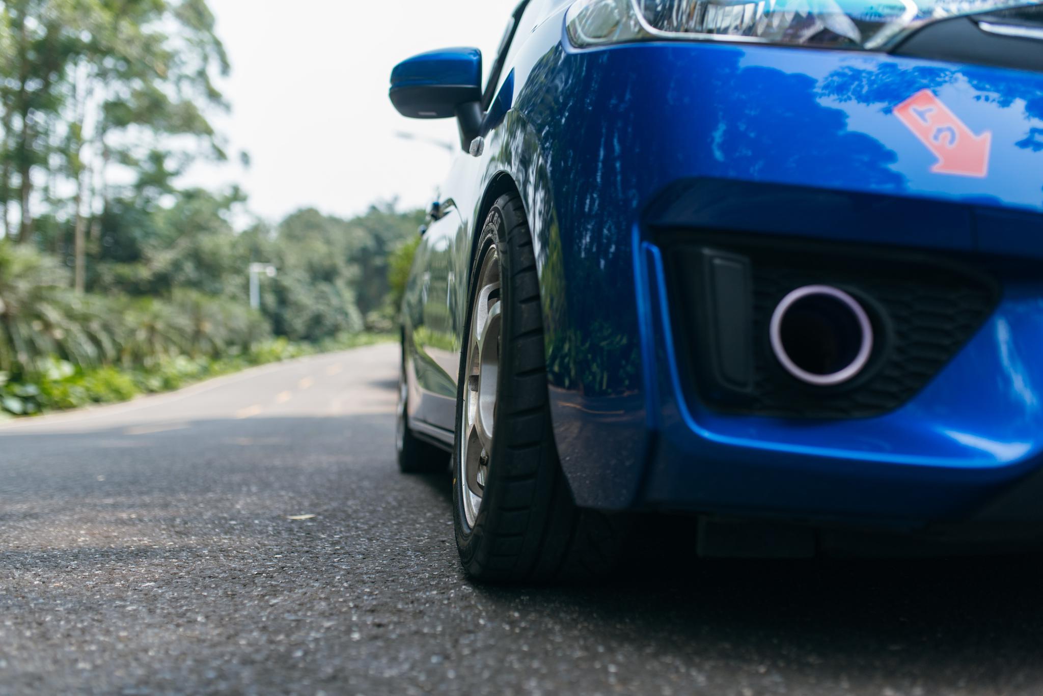 奶爸飞度不管出门买菜还是赛道拉风都能胜任