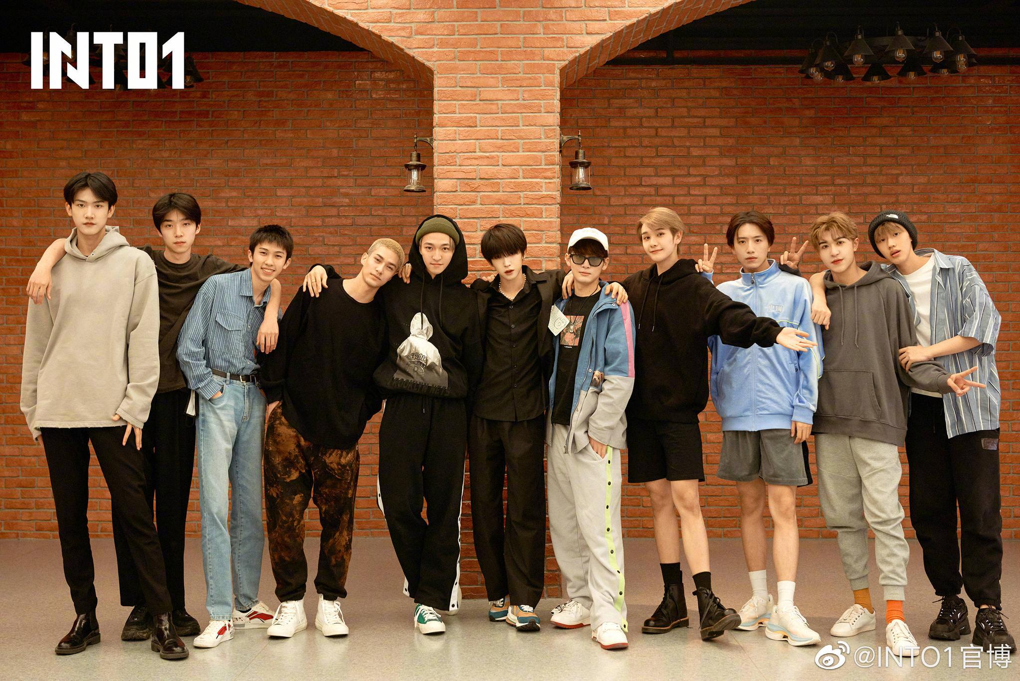into1出道一个月刘宇赞多力丸米卡高卿尘林墨伯远张嘉元