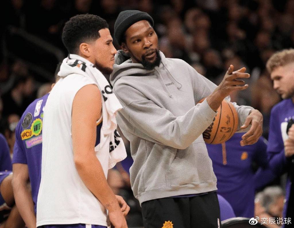 布克与杜兰特联手轰下75分 领导太阳险胜西部劲旅