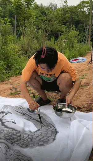 1100万粉丝的“垫底辣孩”塌房?作品被骂,最新一期竟逆风翻盘!休闲区蓝鸢梦想 - Www.slyday.coM 1100万粉丝的“垫底辣孩”塌房?作品被骂,最新一期竟逆风翻盘!休闲区蓝鸢梦想 - Www.slyday.coM