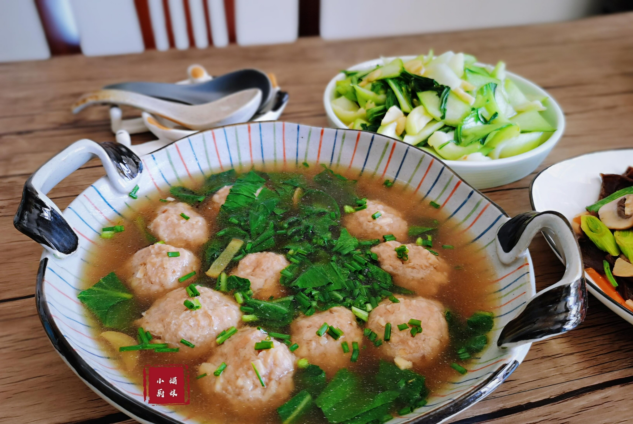 清淡饮食鲜美有味,每一口都是食物的香气,饺子馅汆丸子Q弹鲜香休闲区蓝鸢梦想 - Www.slyday.coM 清淡饮食鲜美有味,每一口都是食物的香气,饺子馅汆丸子Q弹鲜香休闲区蓝鸢梦想 - Www.slyday.coM