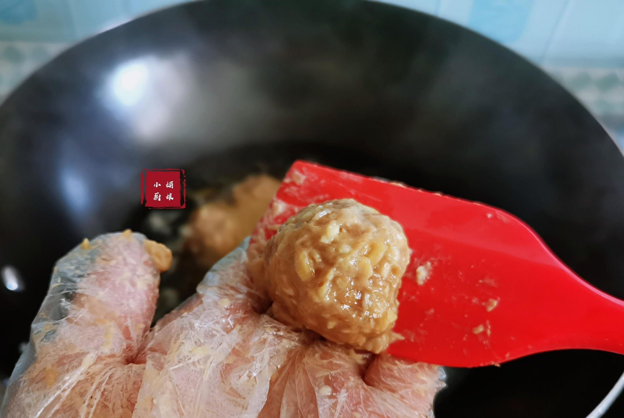 清淡饮食鲜美有味,每一口都是食物的香气,饺子馅汆丸子Q弹鲜香休闲区蓝鸢梦想 - Www.slyday.coM 清淡饮食鲜美有味,每一口都是食物的香气,饺子馅汆丸子Q弹鲜香休闲区蓝鸢梦想 - Www.slyday.coM