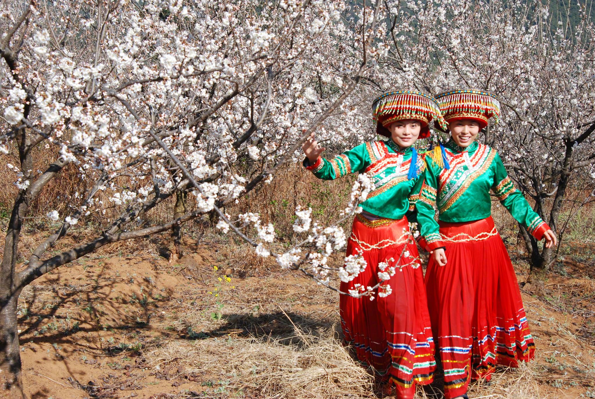 多彩非遗魅力 看中国德昌|非遗|傈僳族|服饰_新浪新闻