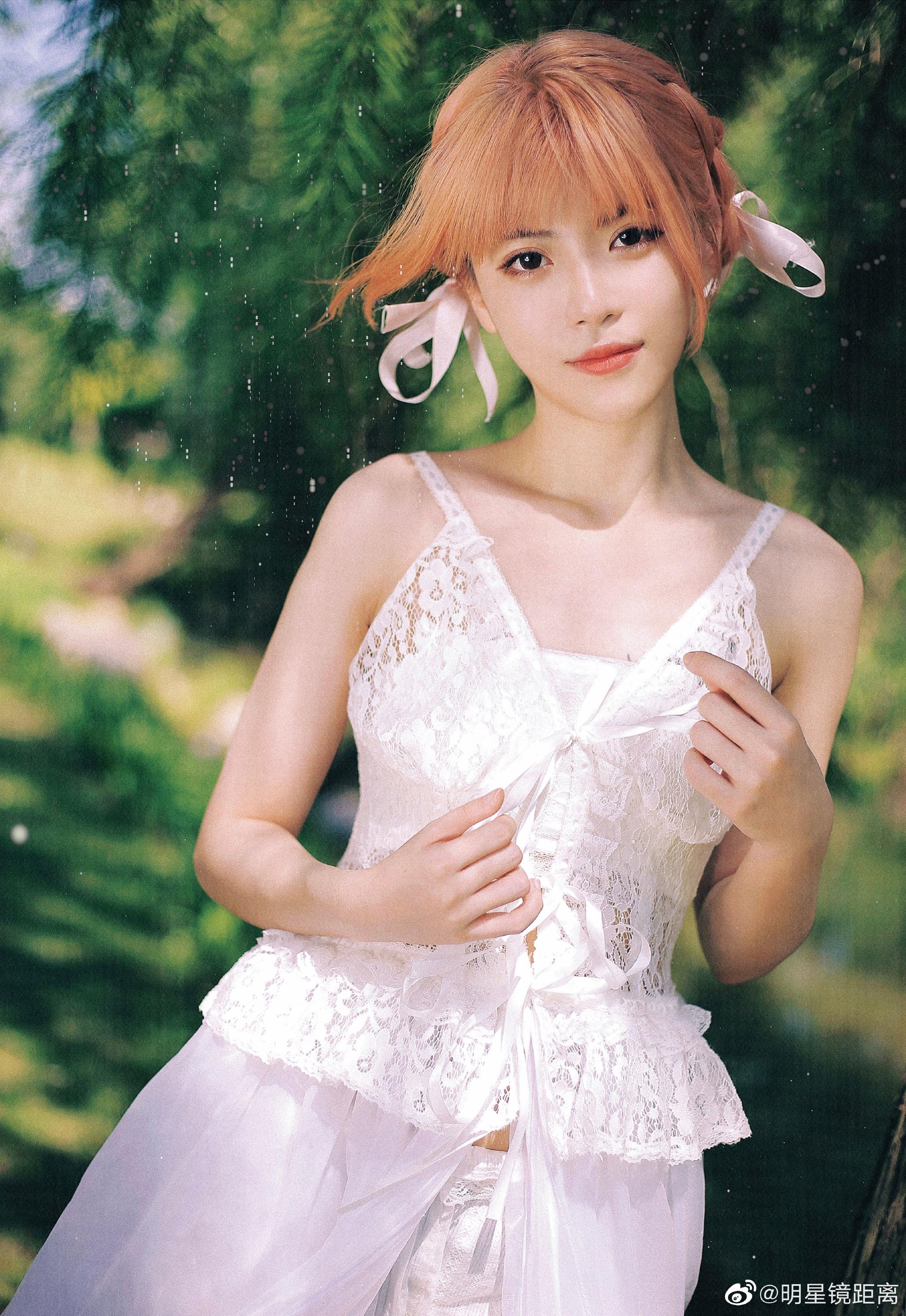 周淑怡 周姐年纪轻轻就有私人机场 前途不可限量啊_高清图集_新浪网