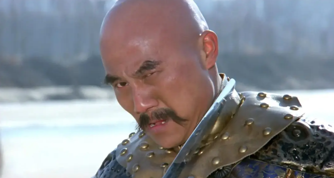 33年前的武侠片少林寺班底打造功夫片巅峰主演号称剑圣