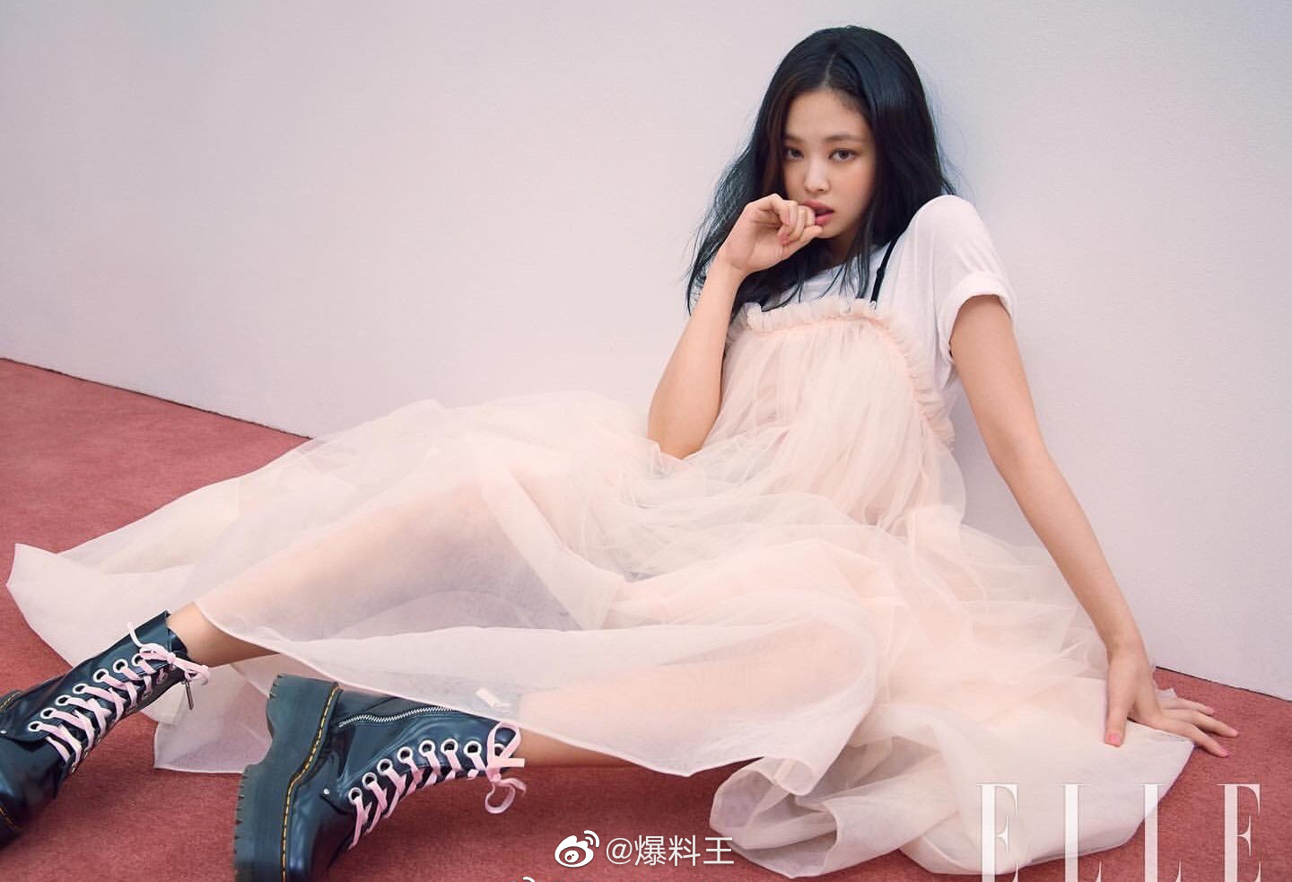 jennieelle最新大片来了近距离怼脸照都能这么好看