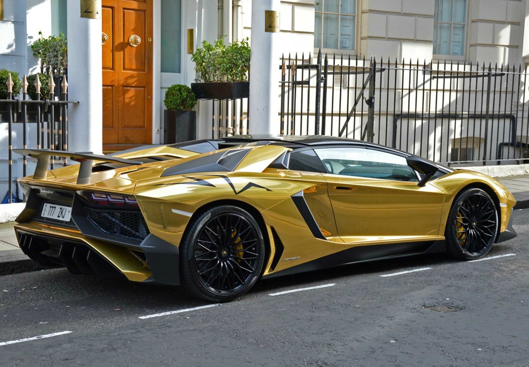 电镀金兰博基尼aventador lp750-4 superveloce roadster__财经头条
