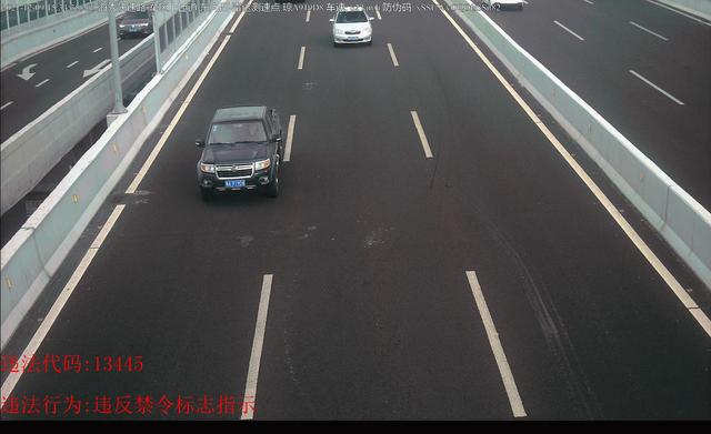 罚！违规入市招摇过街，这些大货车被曝光休闲区蓝鸢梦想 - Www.slyday.coM