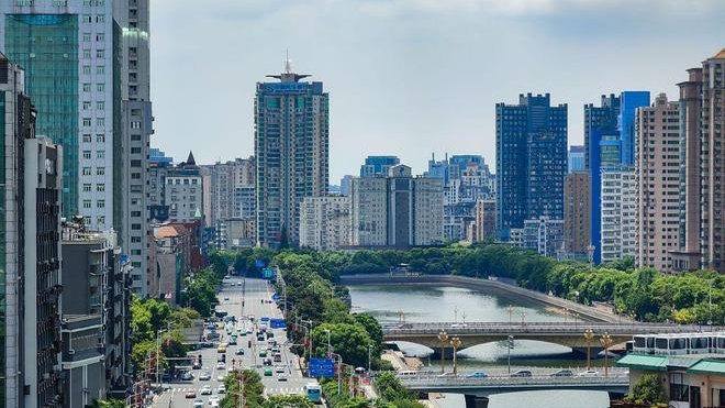 江西省会南昌，是中国压力最大的一个省会城市，为啥这么说？|省会|南昌|虹吸_新浪新闻