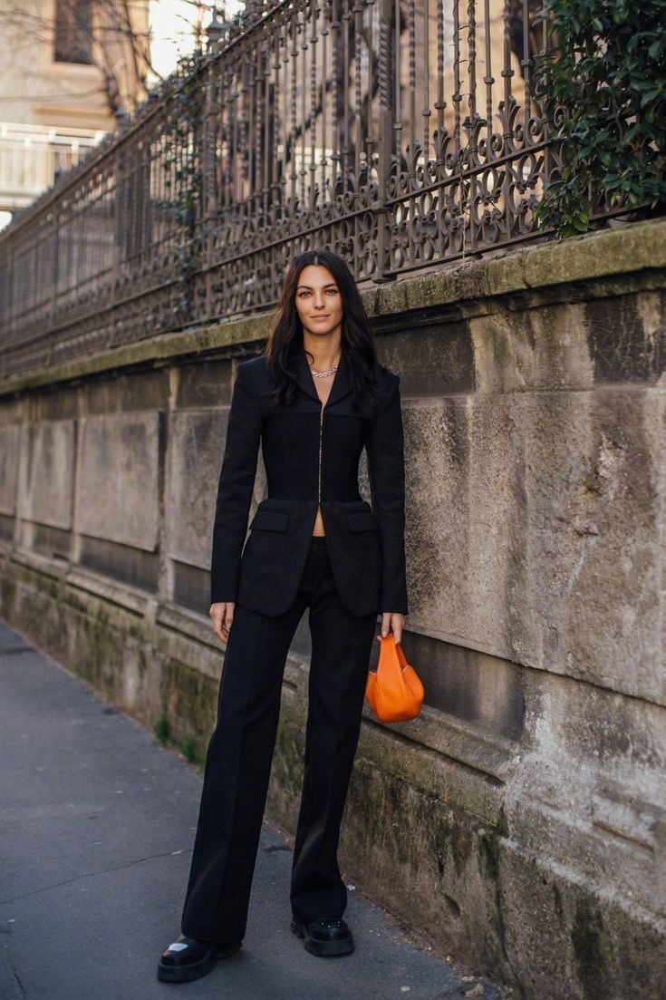 9/ 9迎来24岁生日的意大利美女超模vittoria ceretti ,t台上的百变