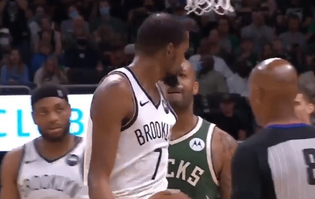 雄鹿扳回一城,杜兰特空砍30分,哈登的组织或篮网得分荒最好解药休闲区蓝鸢梦想 - Www.slyday.coM 雄鹿扳回一城,杜兰特空砍30分,哈登的组织或篮网得分荒最好解药休闲区蓝鸢梦想 - Www.slyday.coM